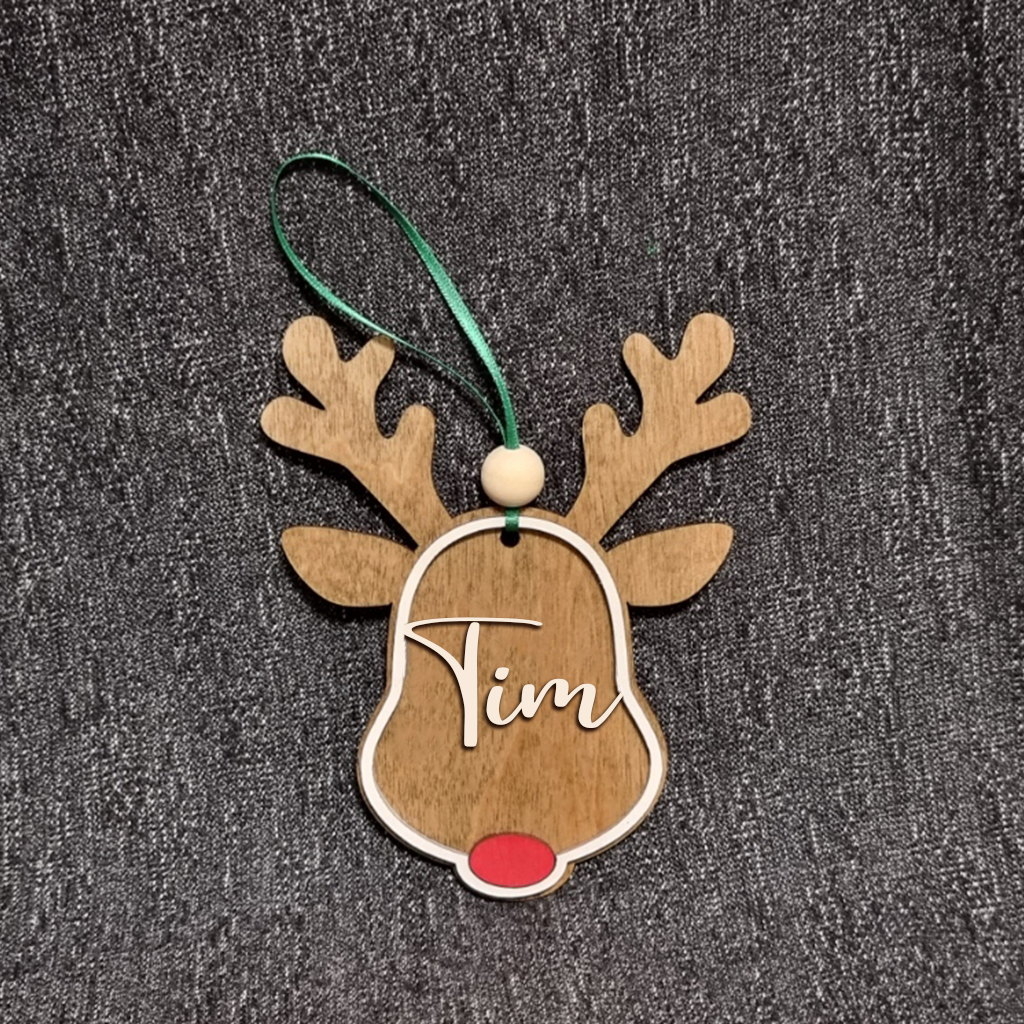 Reindeer Ornament with personalized names